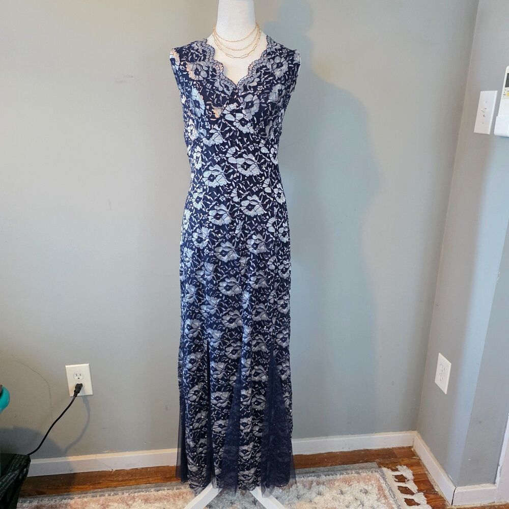 NWT Dress. LG Wedding Guest Formal Navy Lace Chiffon Mermaid Sleeveless Romantic